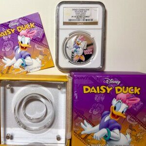 2014 NIUE S$2 Disney Daisy Duck Colorized NGC PF 70 UCAM original package